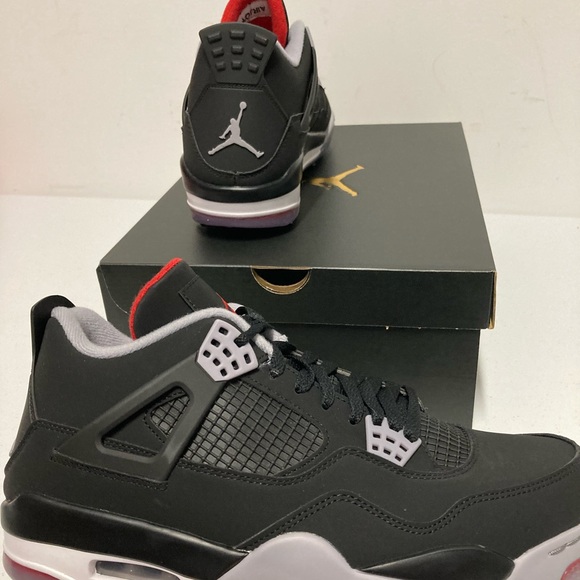 New air jordan 4 retro breds mens golf shoes in hand - Picture 10 of 12